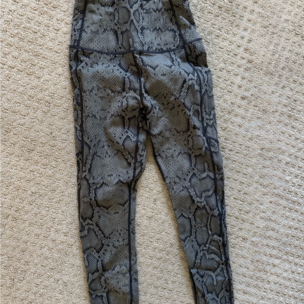 Varley Active Set - image 3